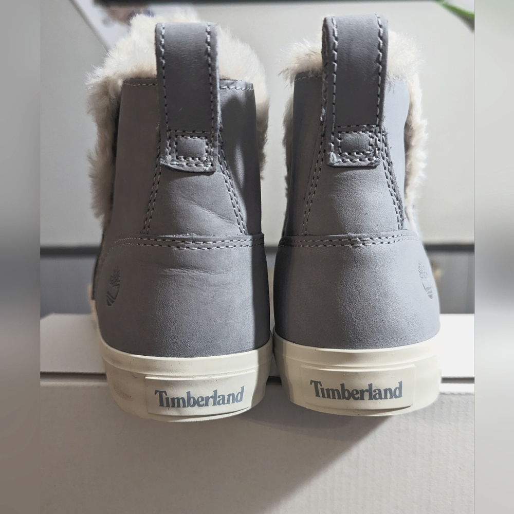 New Timberland Women's Pull-On Boot - Picture 5 of 8